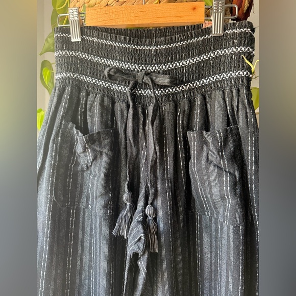 Rewash Black and White Two-Piece Set - Women Pants & Jumpsuits - Picture 8 of 11